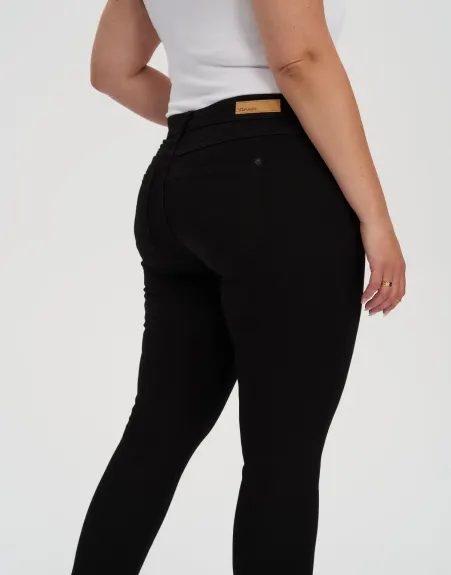 Yoga Jeans- Taille Moyenne Coupe Étroite