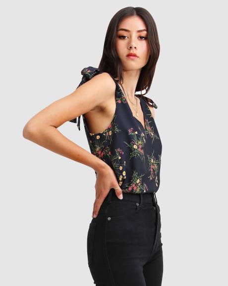 Belle & Bloom Feel For You V Neck Top