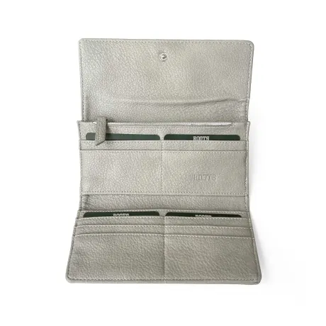 ROOTS Ladies Trifold Clutch Wallet