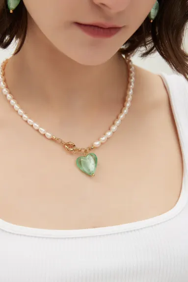 Classicharms-Esmée Glaze Heart Pendant Pearl Necklace