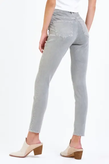 DEAR JOHN DENIM - Gisele Mid Rise Skinny Jean