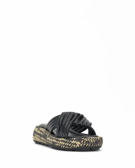 Vince Camuto Luesda in Flats