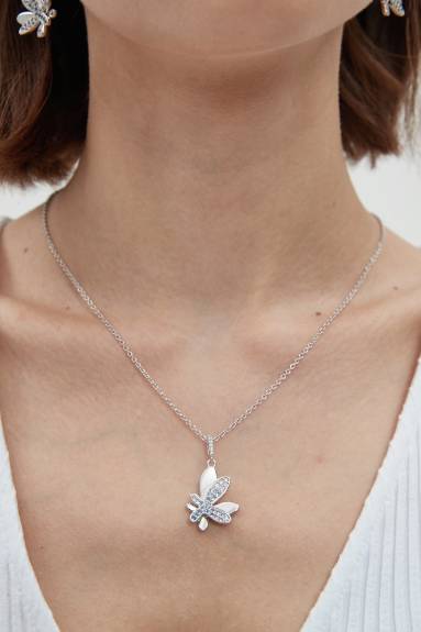 Classicharms-Pavé Diamond Butterfly Pendant Necklace