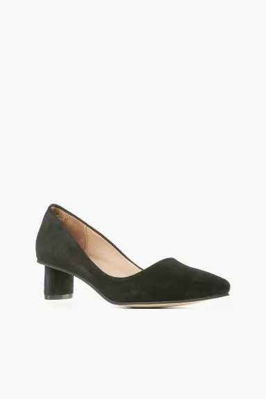 ALL BLACK - Oval Kitten Pump