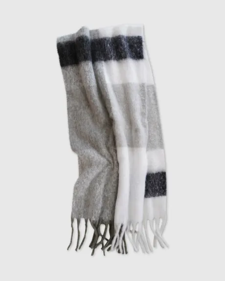 Crossroads Plaid Scarf - Monochrome