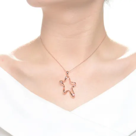 Genevive Sterling Silver Star Pendant Necklace