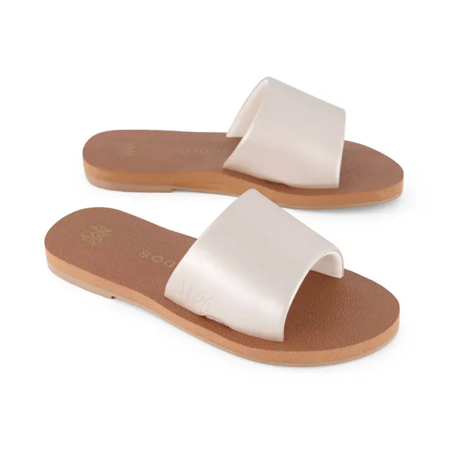 MALVADOS - Ellie Memory Foam Sandal in Lace White