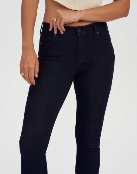 Yoga Jeans- Taille Moyenne Coupe Étroite