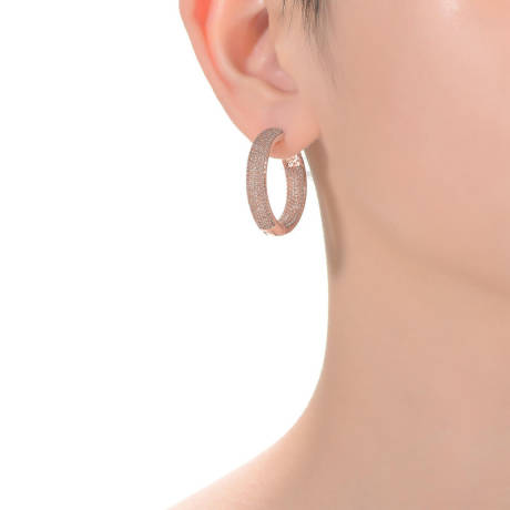 Boucles d'oreilles créoles tubulaires à 10 rangées de zircone cubique transparente, pavé français à l'envers