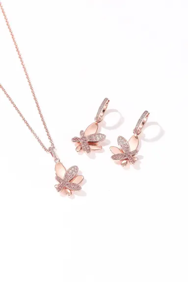 Classicharms-Pavé Diamond Butterfly Pendant Necklace