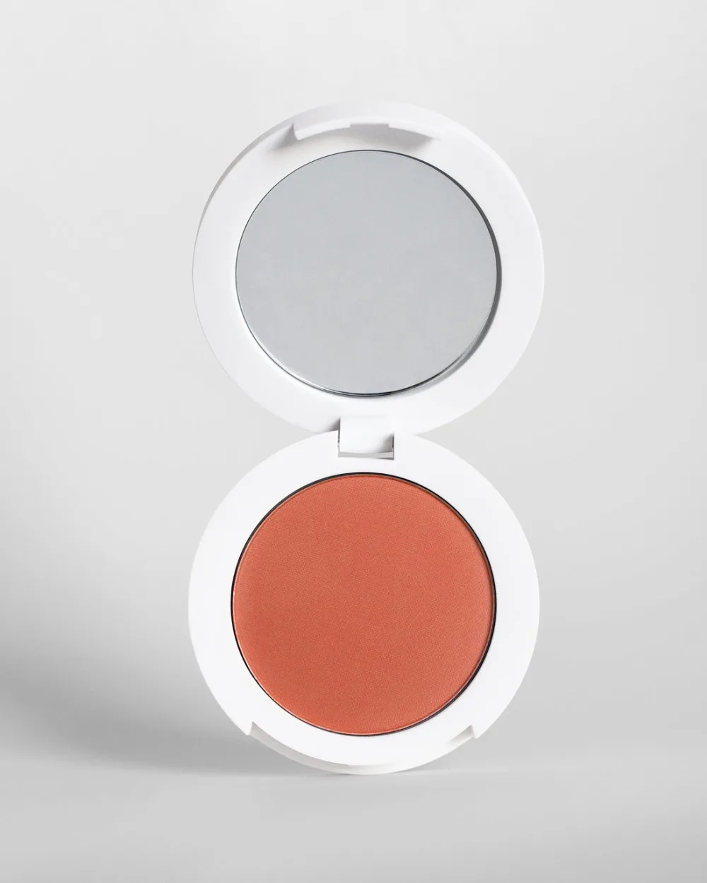 Toi Beauty Velvet Powder Blush Aisha