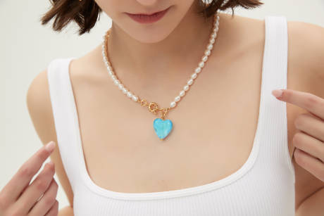 Classicharms-Esmée Glaze Heart Pendant Pearl Necklace