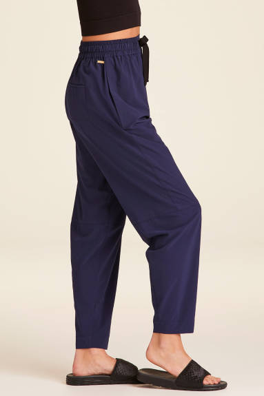 Alala -Commuter Pant