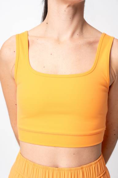 alder apparel - adventure performance cropped tank