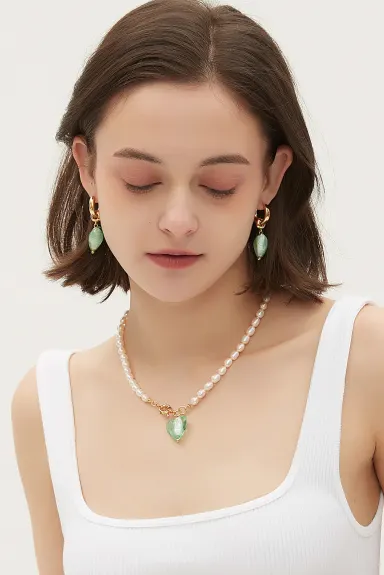 Classicharms-Esmée collier de perles avec pendentif en forme de coeur