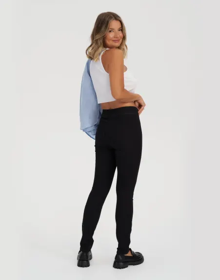 Yoga Jeans- High Rise Pull-On Skinny