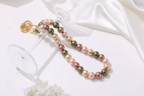 Classicharms-Shell Pearl Necklace With Gem-encrusted  Carabiner Lock