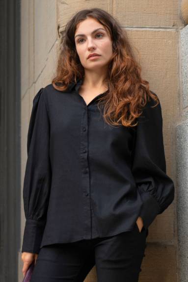 Annick - Maxine Shirt Fitted Long Puffy Sleeves Solid