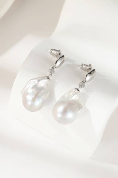 Classicharms-Doris Natural Baroque Pearl Drop Earrings