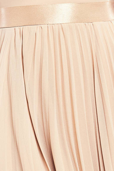 Goddiva - Pleated Chiffon Off Shoulder Maxi Dress