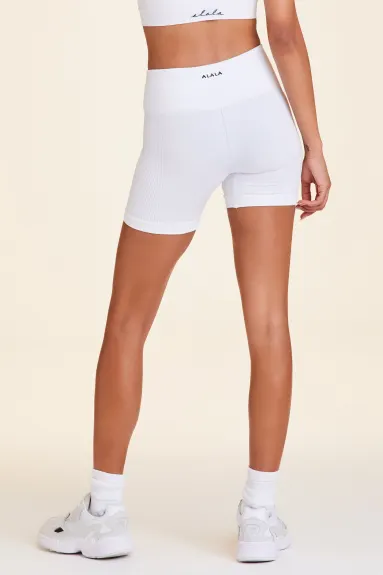 Alala  - Barre Seamless Short