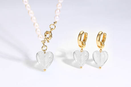 Classicharms-Esmée Glaze Heart Pendant Pearl Necklace