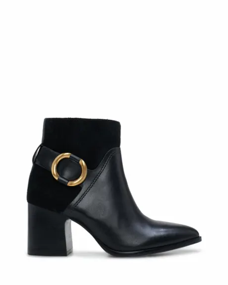 Vince Camuto  Evelanna