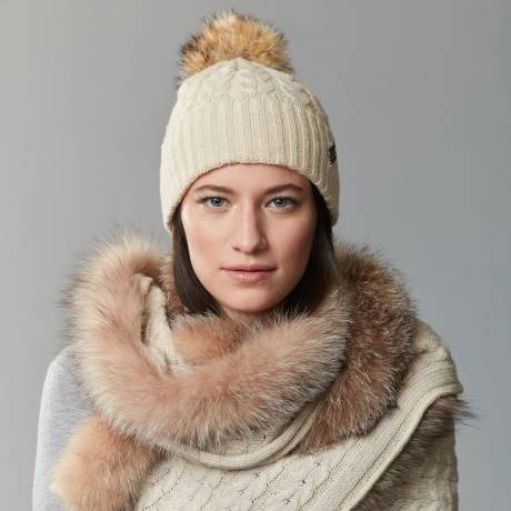 Harricana -  Recycled Cashmere Beanie W Upcycled Fur Pom