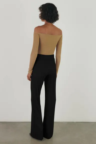 Enza Costa A COSTE OFF SHOULDER L/S