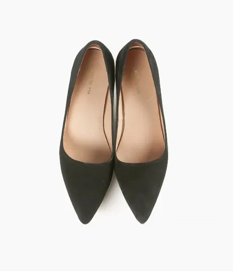 ALL BLACK - Oval Kitten Pump