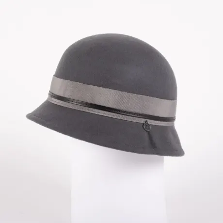 Canadian Hat 1918 - Carolane-Cloche Courte Avec Rubans Et Cordelette De Cuir