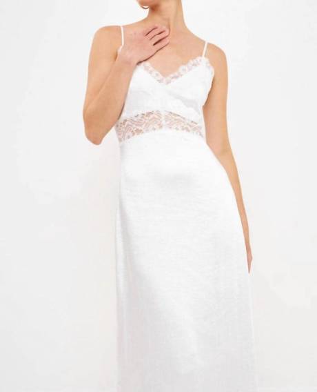 2.7 AUGUST APPAREL - Lace Maxi Slip Dress