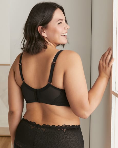 Wireless Plunge Bra With Mesh At Back - Déesse Collection