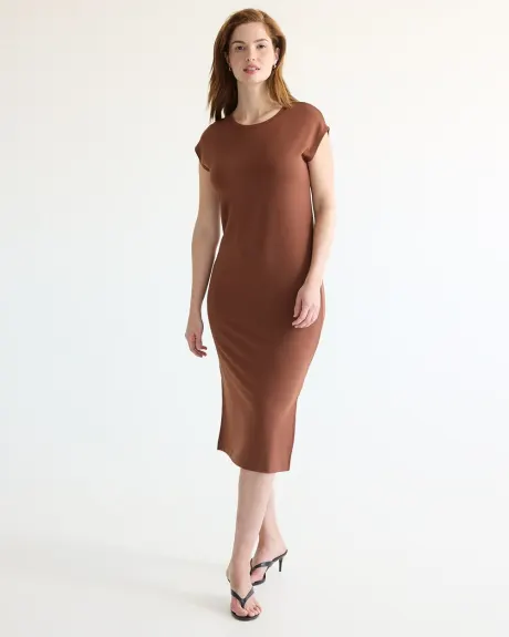 Extended-Sleeve Crew-Neck Midi Dress