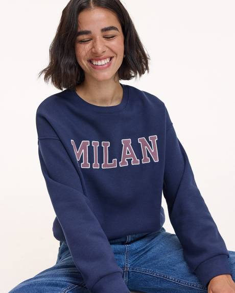 Long-Sleeve Crew-Neck Fleece Sweatshirt