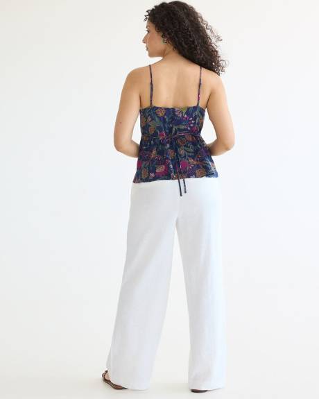 Embroidered V-Neck Sleeveless Blouse