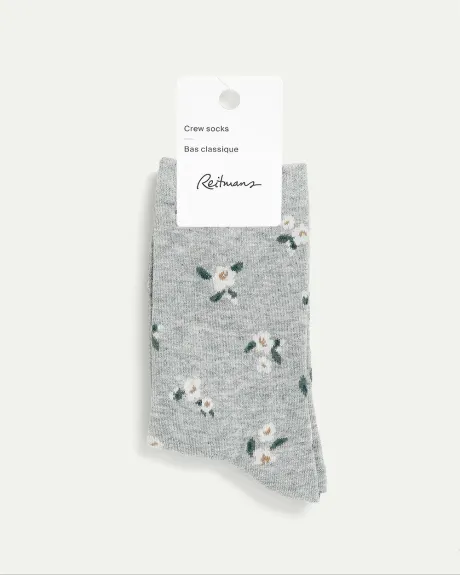 Cotton Anklet Socks with White Flowers