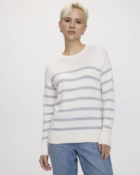 Long-Sleeve Crew-Neck Sweater - R Essentials