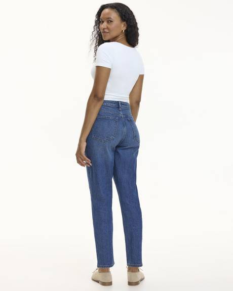 Jean à jambe fuselée et taille haute - Le Mom Jeans