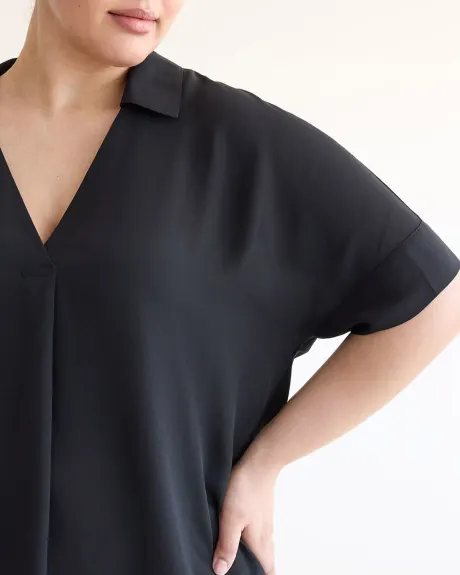 Loose Short-Sleeve Blouse with Johnny Collar