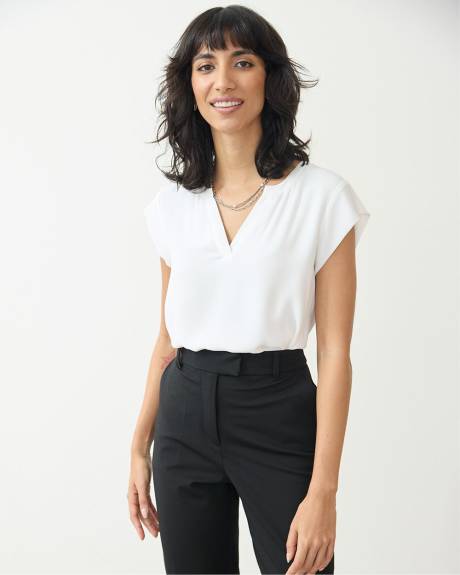 Blouse à manches très courtes et encolure fendue - R Essentials