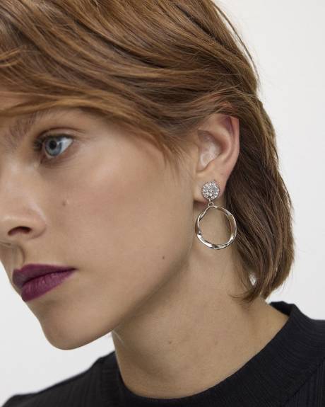 Stone-Incrusted Earrings with Circular Pendants