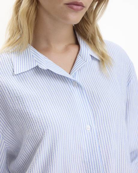 Long-Sleeve Buttoned-Down Blouse