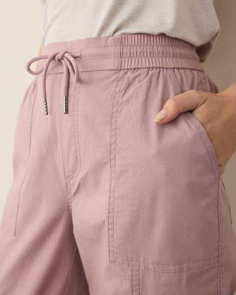 Pantalon capri à taille haute et jambe droite en popeline