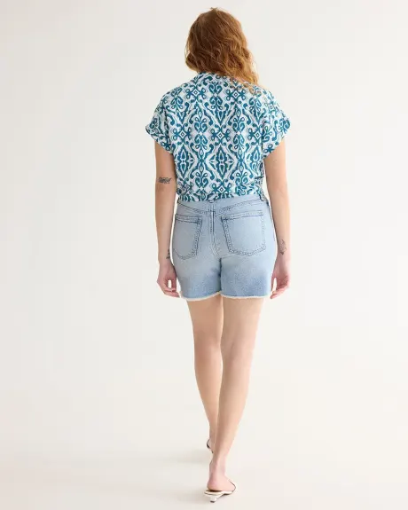 Short-Sleeve Buttoned-Down Blouse with Self-Tie at Waist