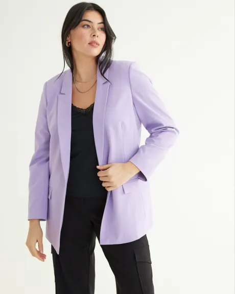 One-Button Blazer - The Timeless