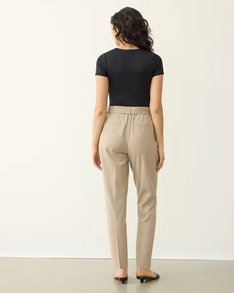 Pantalon à jambe fuselée et taille haute avec ceinture - L'Intemporelle - Long