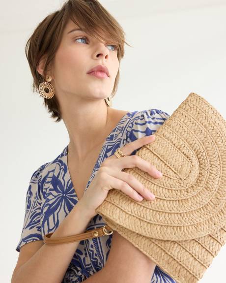 Straw Clutch with Wristlet