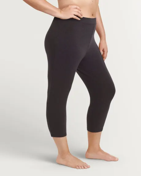 Solid Cotton Capri Legging