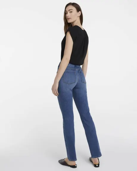 Straight-Leg Mid-Rise Jean - The Comfort - Petite